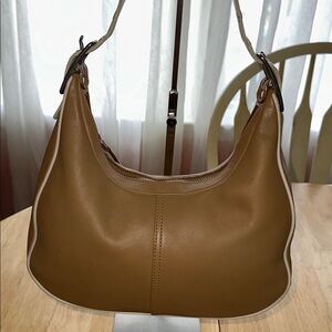 Coach 1993 Vintage Tan Leather Shoulder Bag
